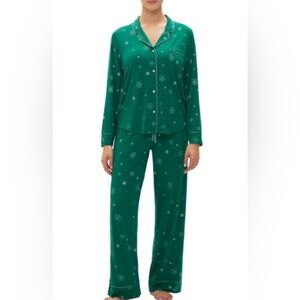 Festive Snowflake Pajama Set